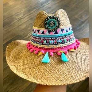 beautiful hat for this summer